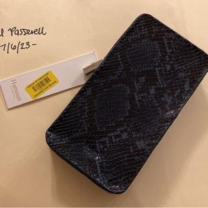 NWT Hammitt Phone Crossbody